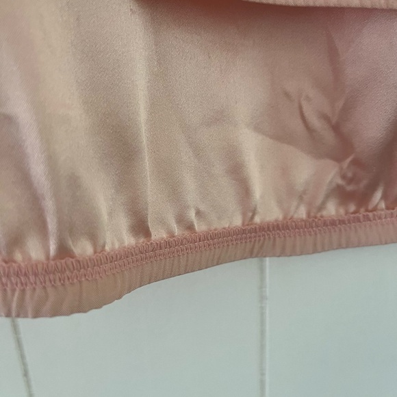 100% Silk Blouse Top Shirt Bill Hallman size Small Pink Peach Silk - Picture 8 of 14